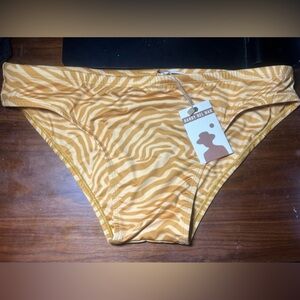 Dandy Del Mar swim